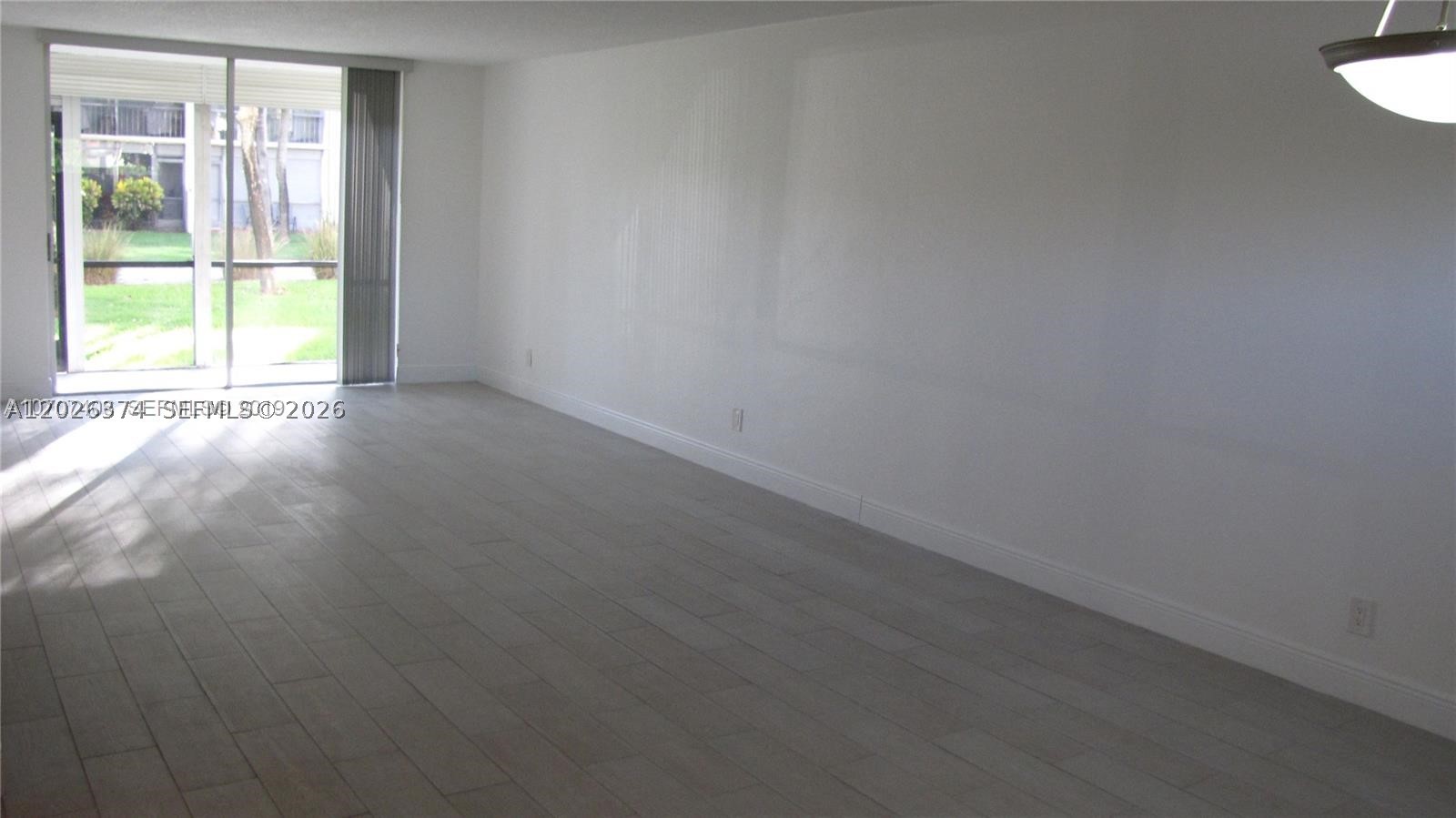 Pembroke Pines photo 4