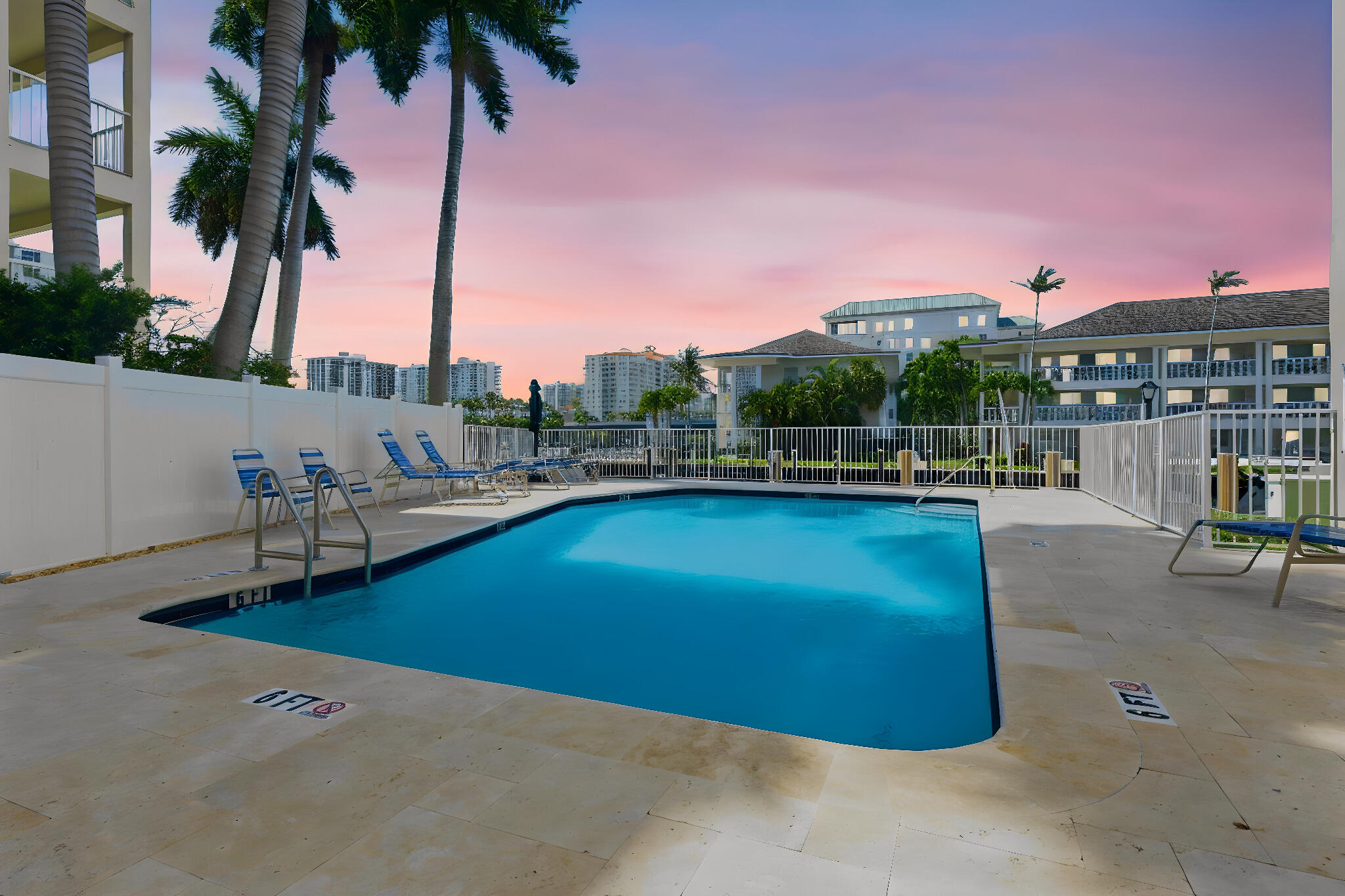 Fort Lauderdale photo 2