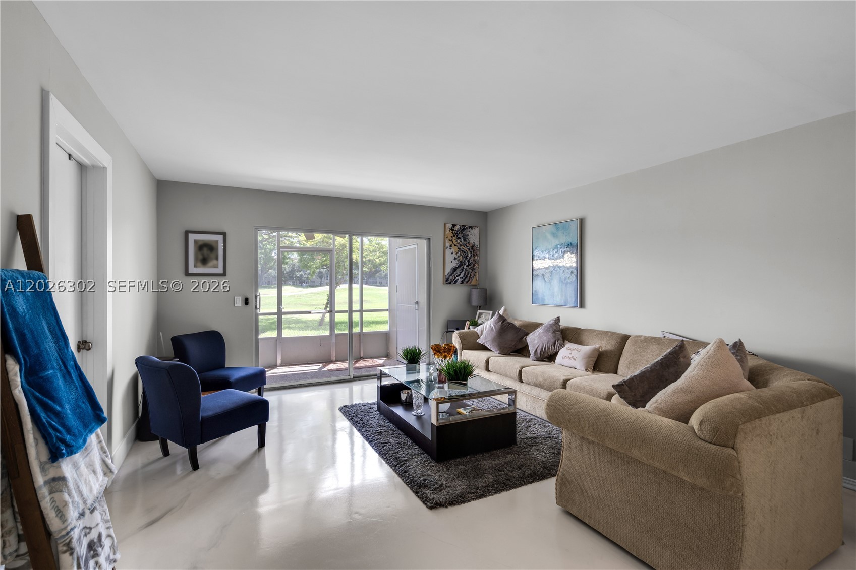 Pembroke Pines photo 5