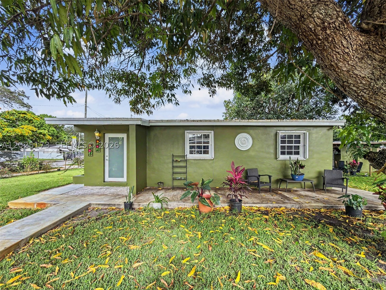 Miami Gardens photo 2