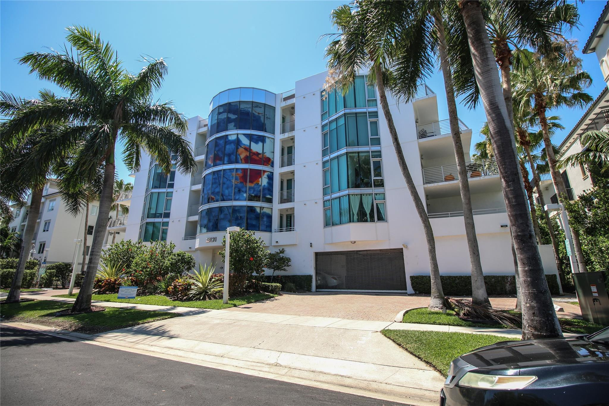 Fort Lauderdale photo 1