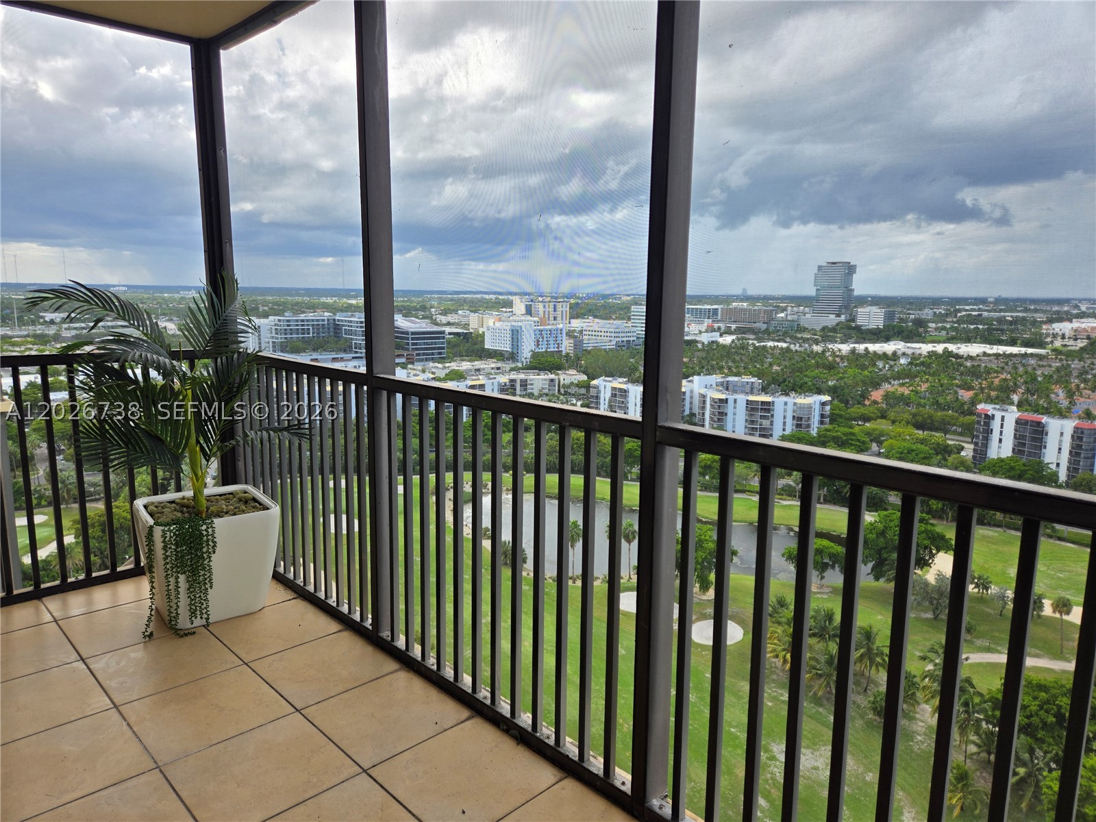 Aventura photo 2