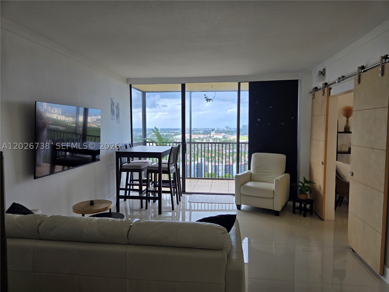 Aventura photo 3