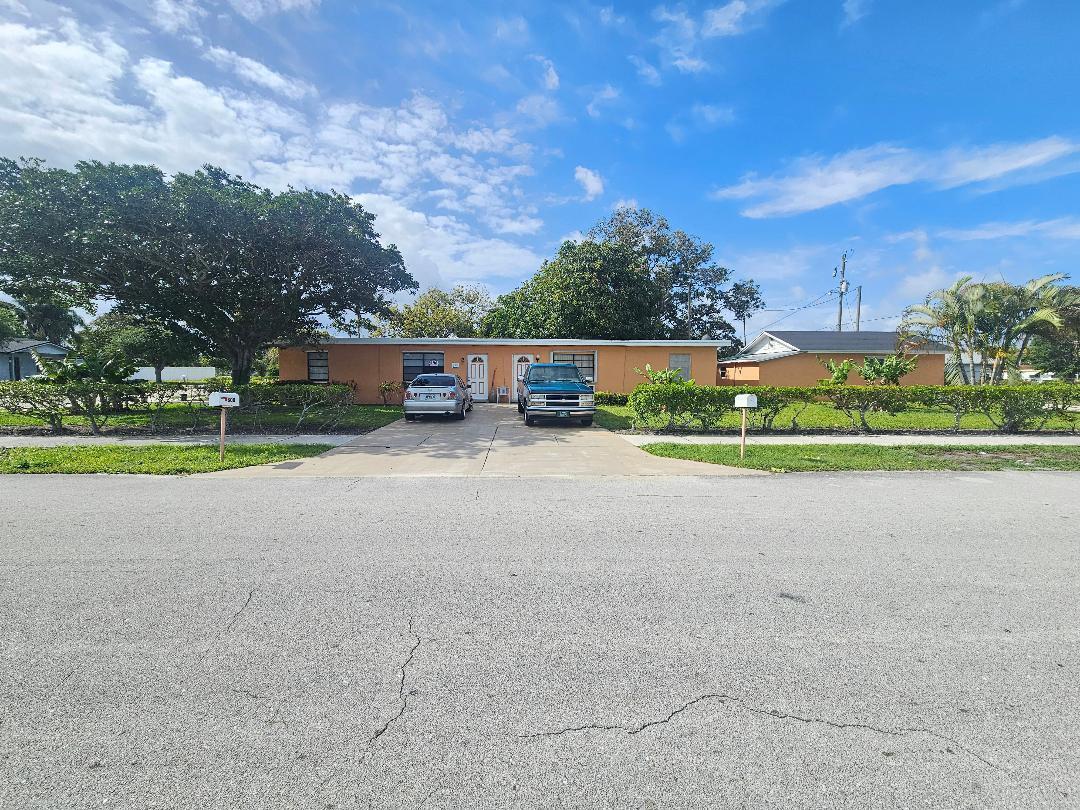 Delray Beach photo 1