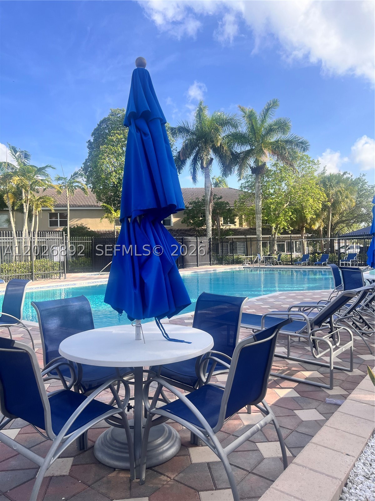 Pembroke Pines photo 5