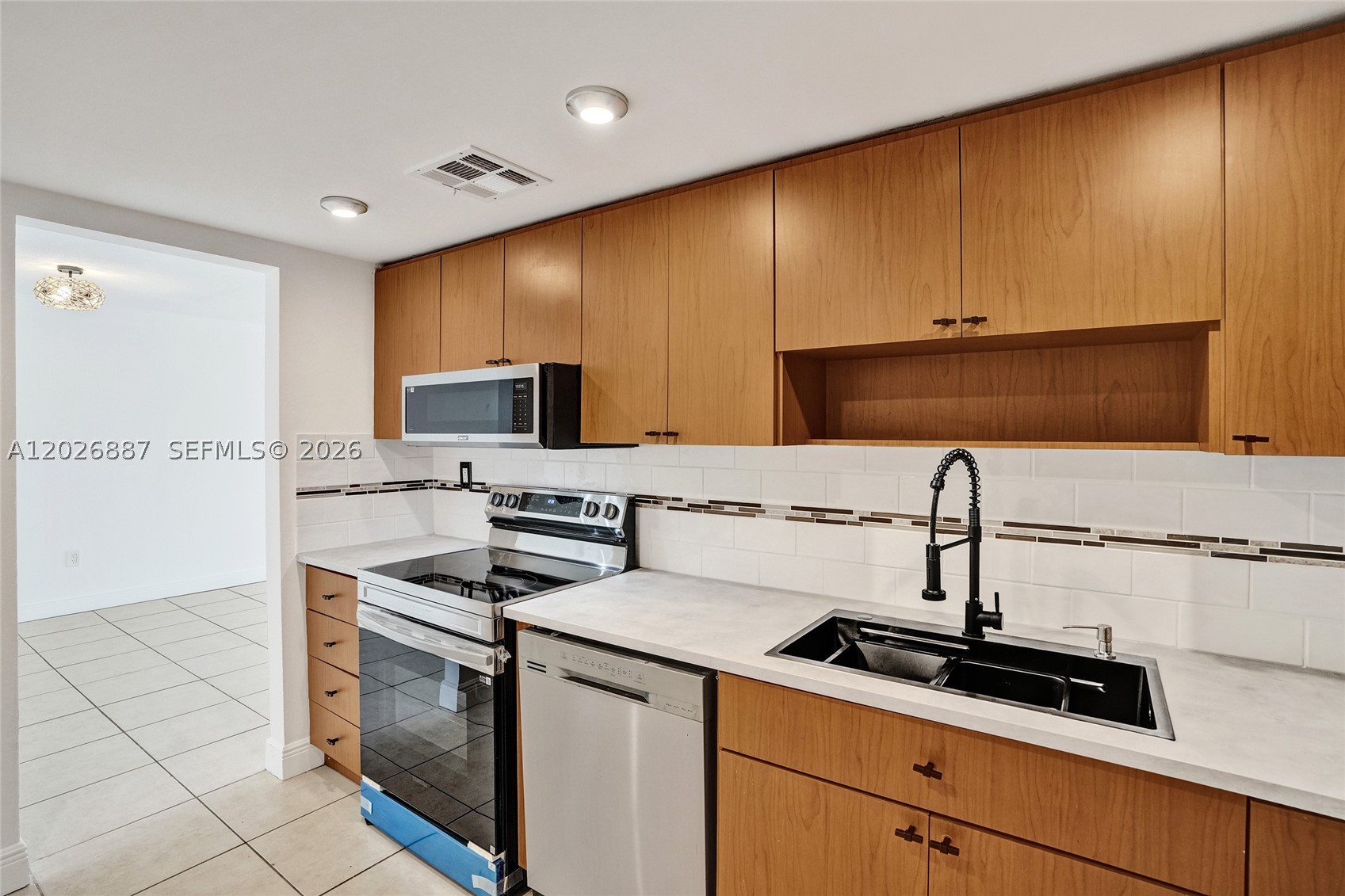 North Miami photo 2