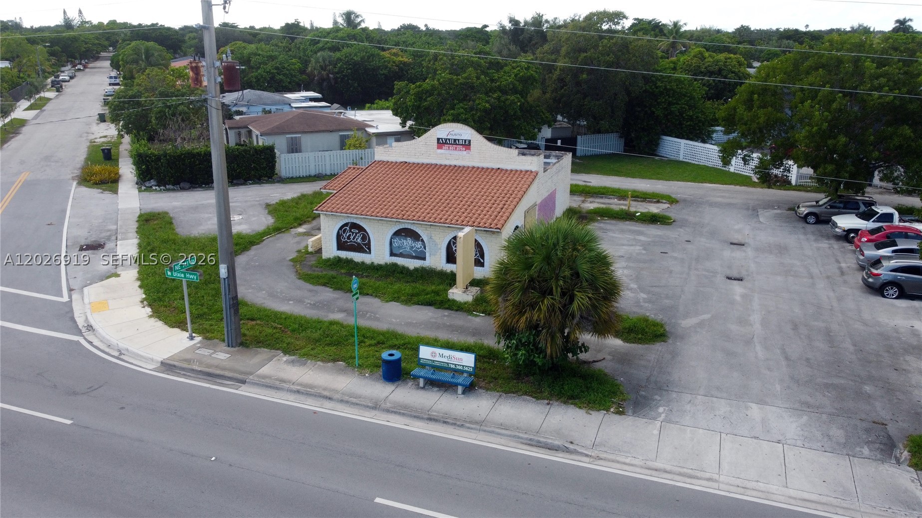 North Miami photo 3