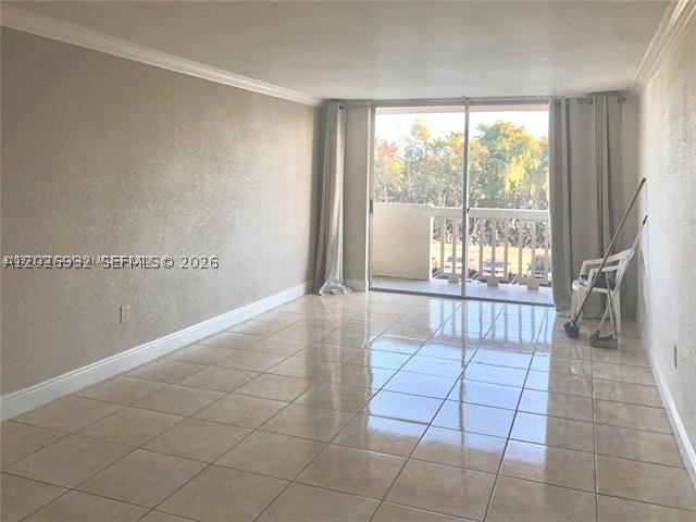 North Miami photo 2
