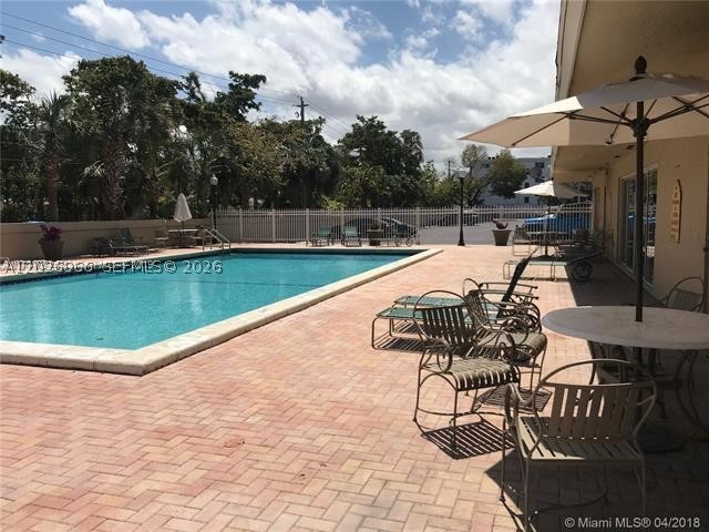 North Miami photo 5