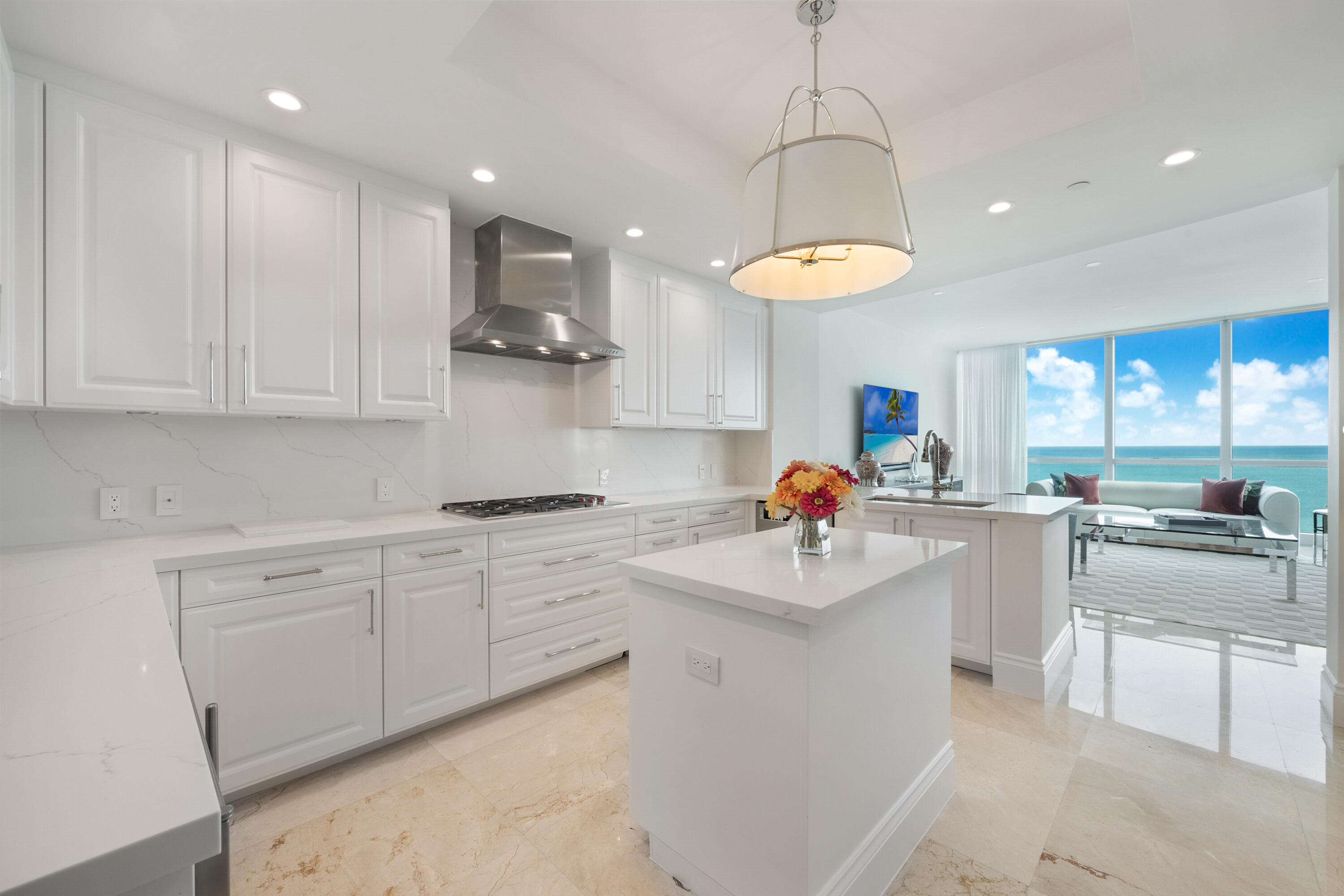 Bal Harbour photo 4