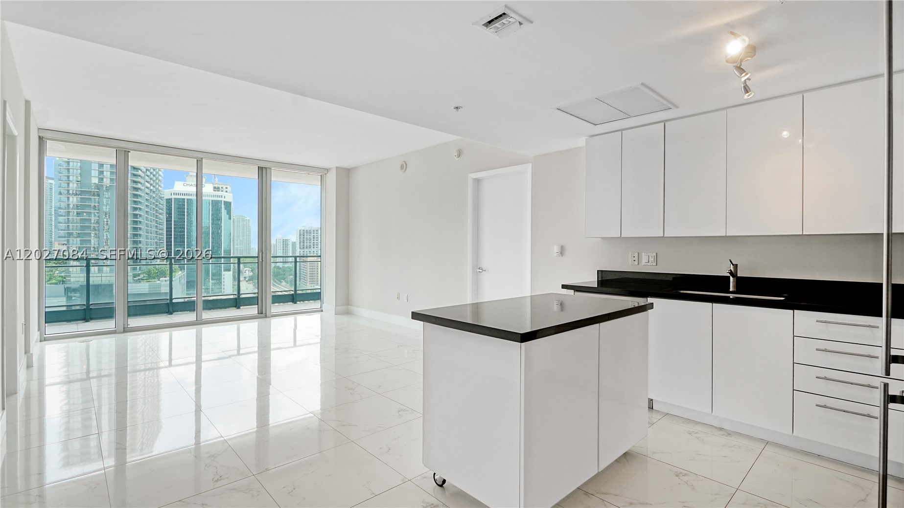 Miami photo 4