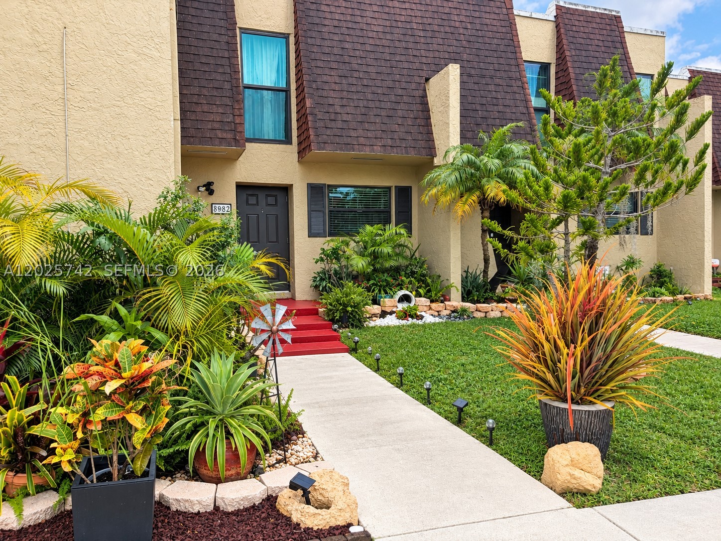 Pembroke Pines photo 3