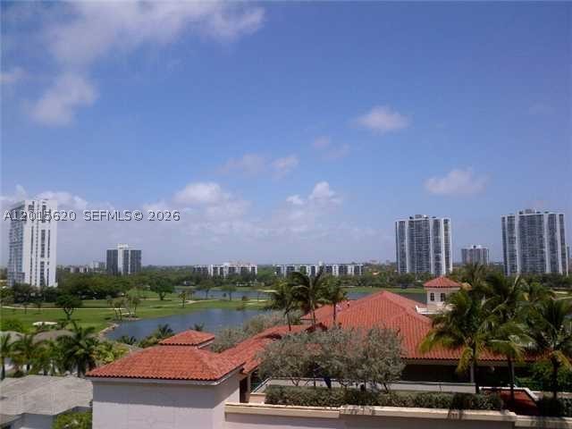 Aventura photo 1