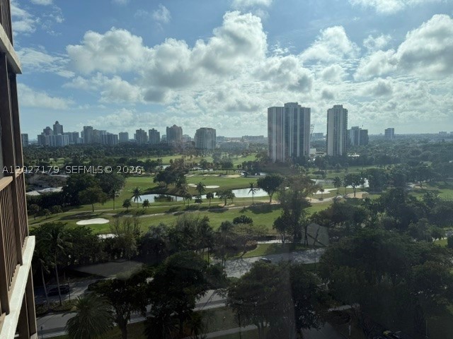 Aventura photo 1