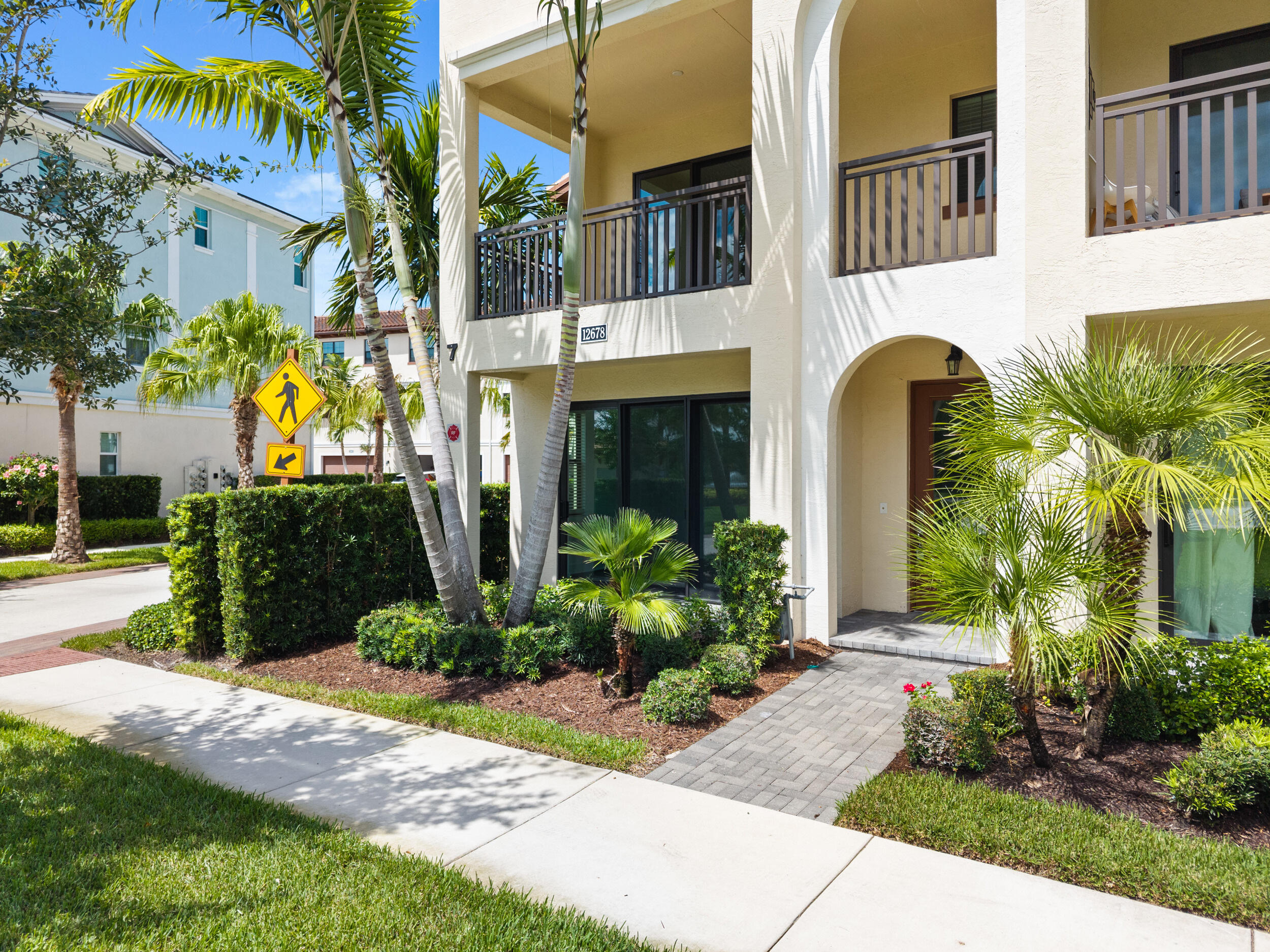 Palm Beach Gardens photo 2