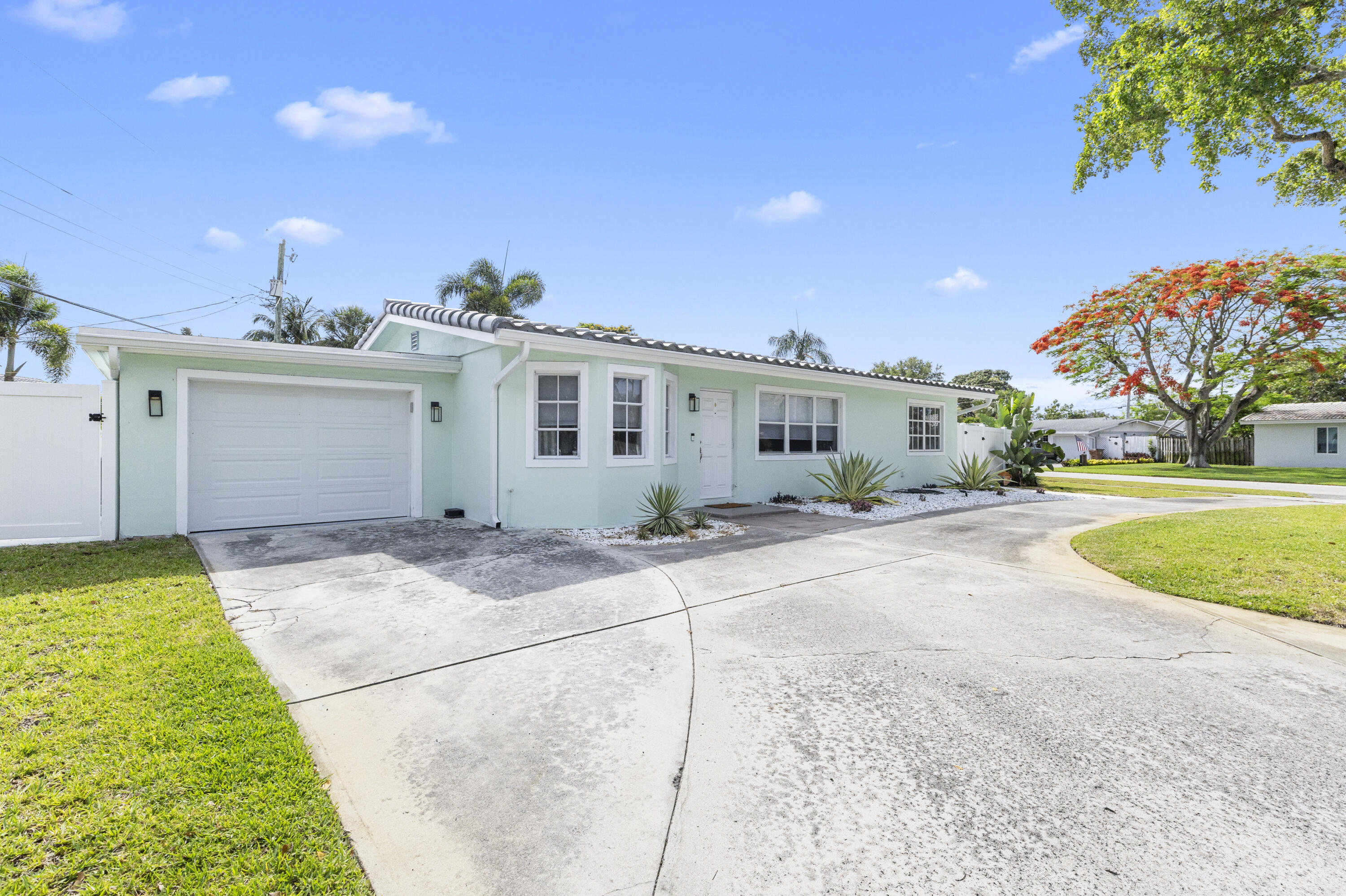 Deerfield Beach photo 2