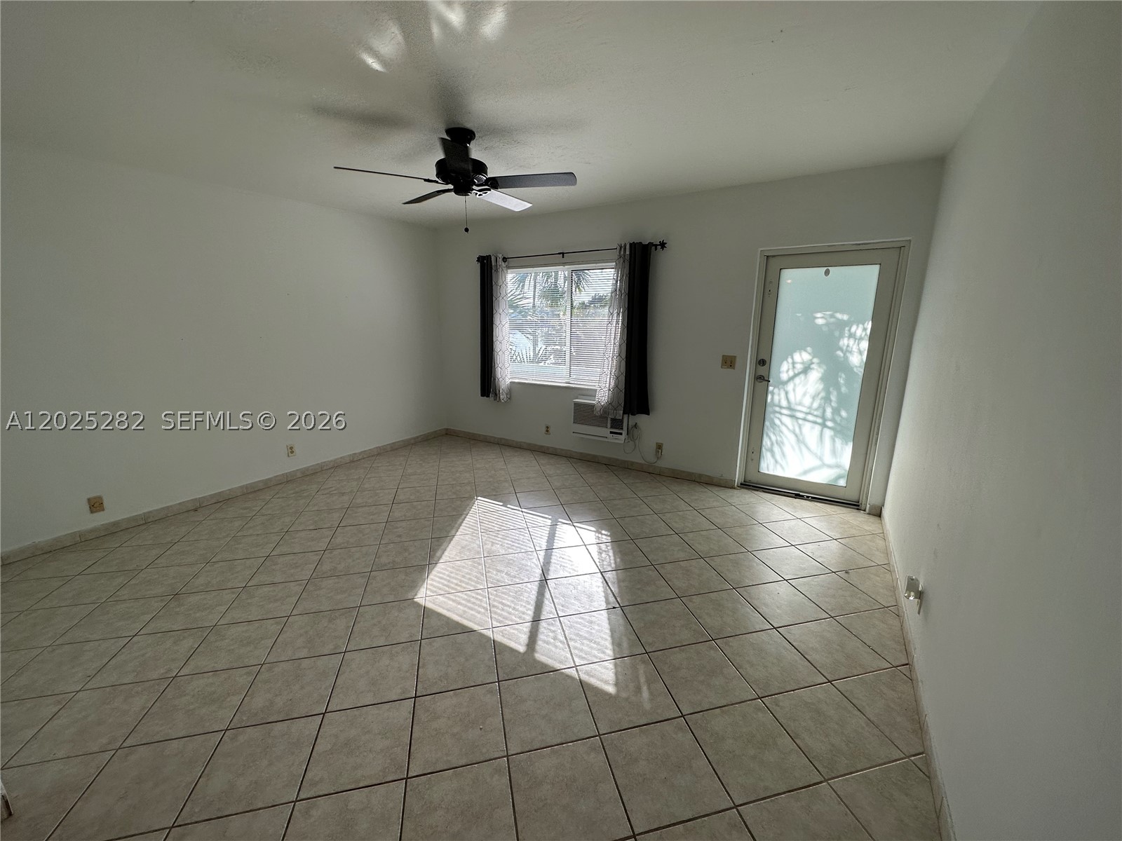 Hallandale Beach photo 5