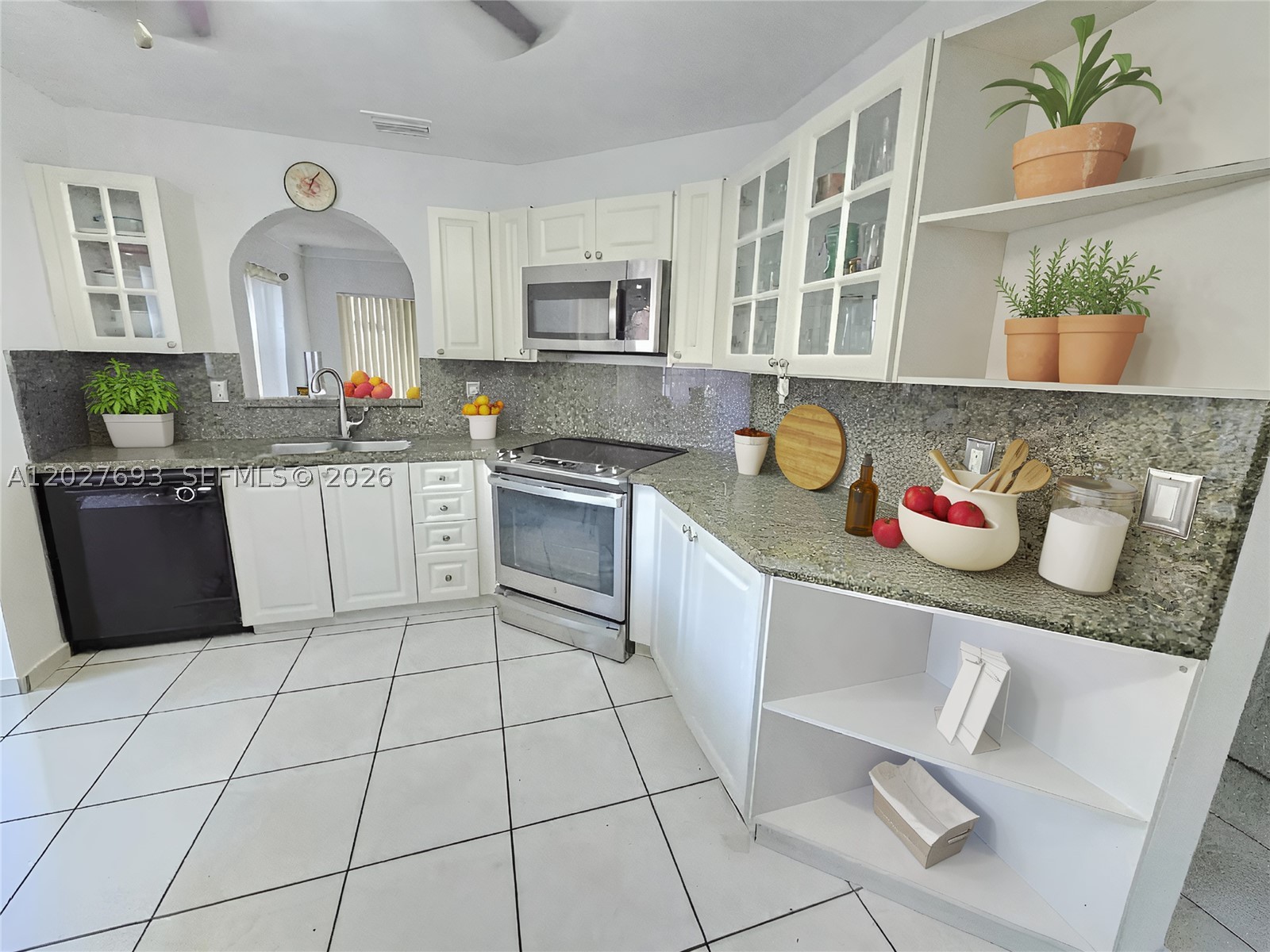 Hialeah photo 3