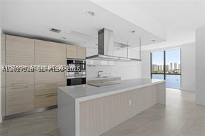 North Miami Beach photo 5