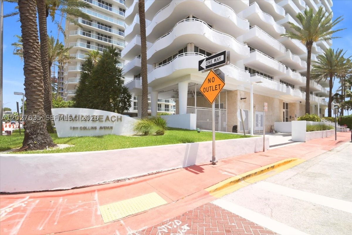 Surfside photo 1
