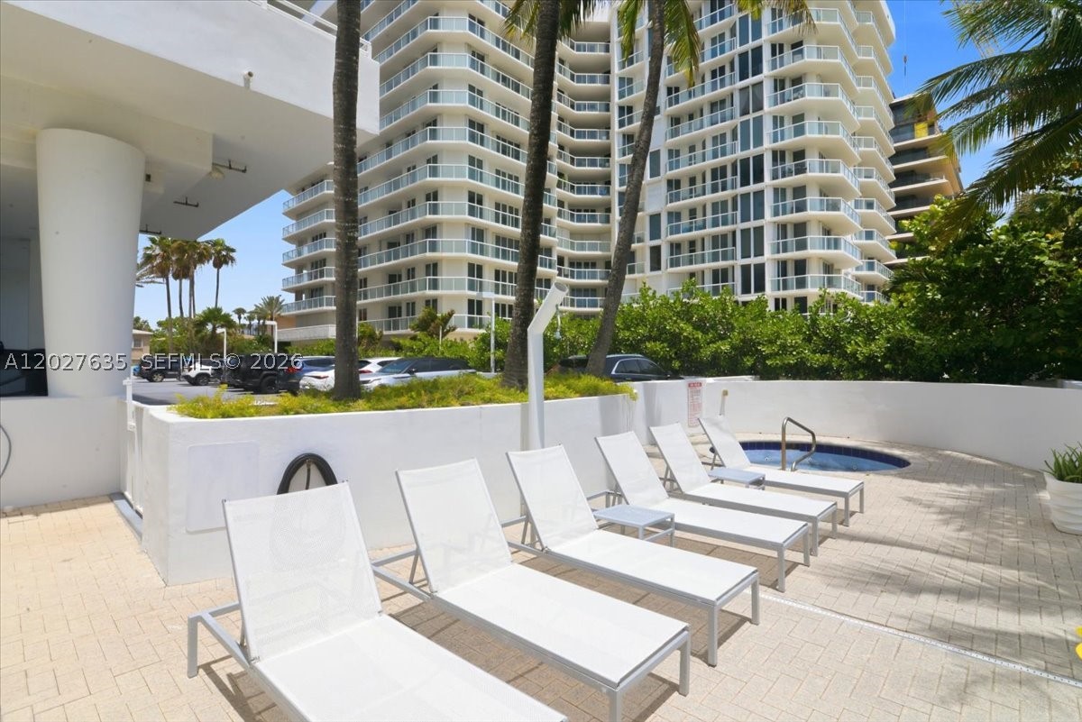 Surfside photo 4