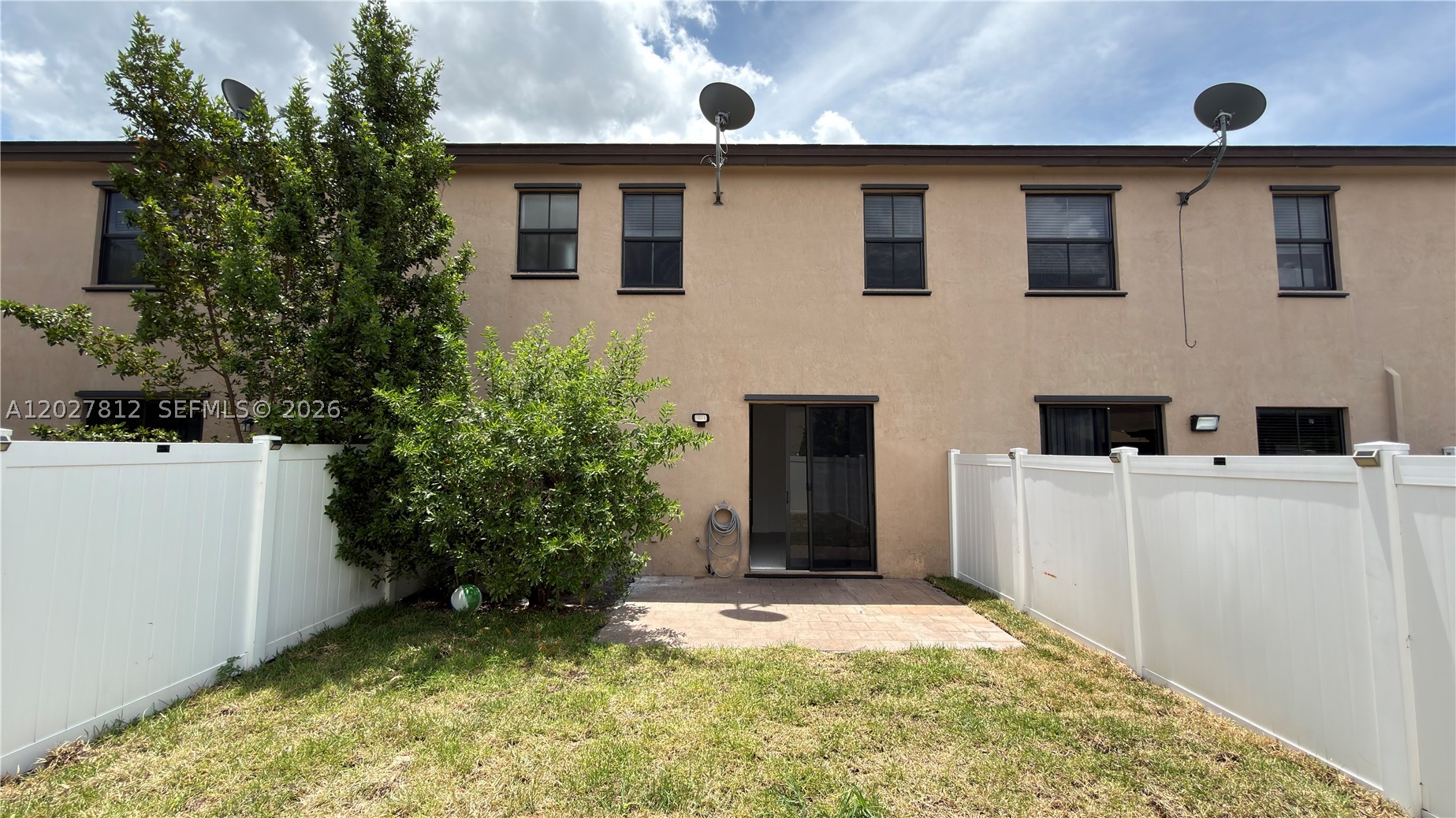 Hialeah photo 5