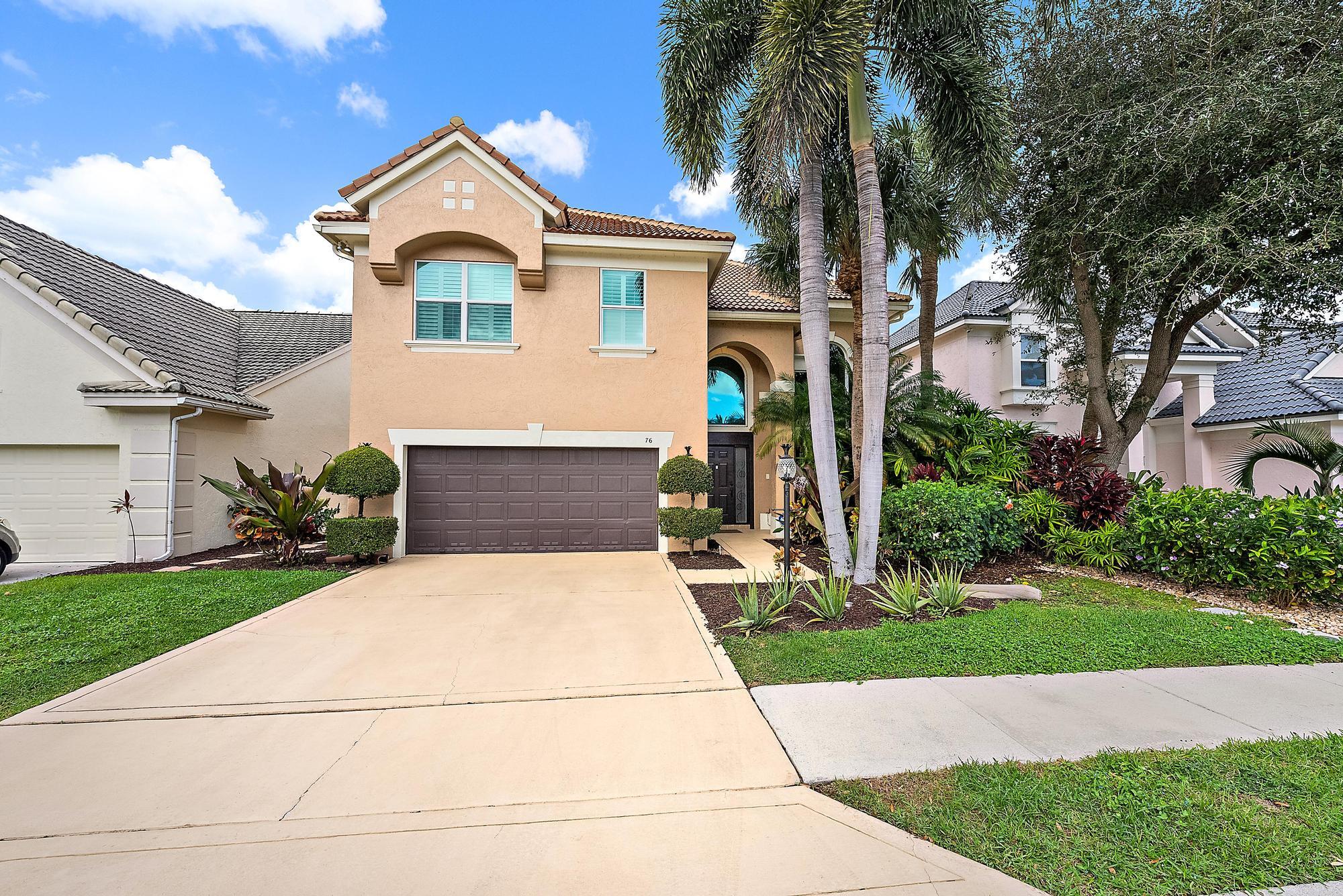 Palm Beach Gardens photo 1