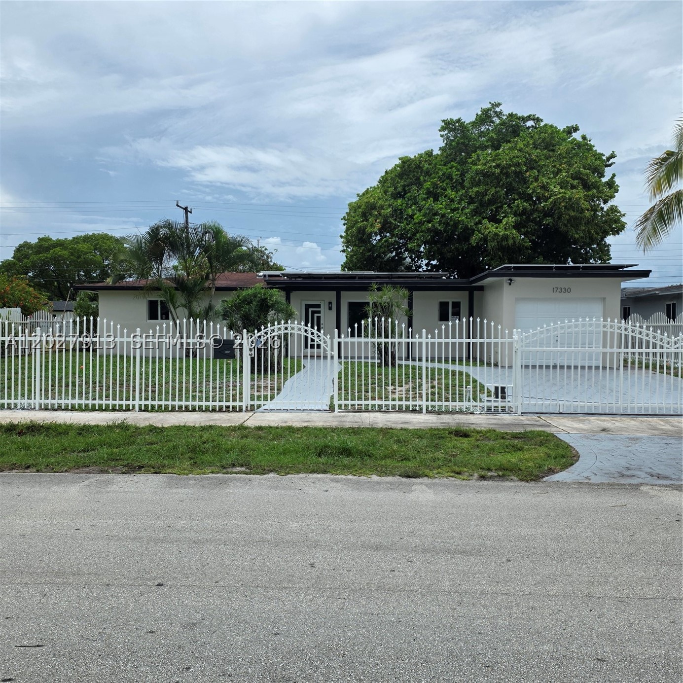 Miami Gardens photo 2