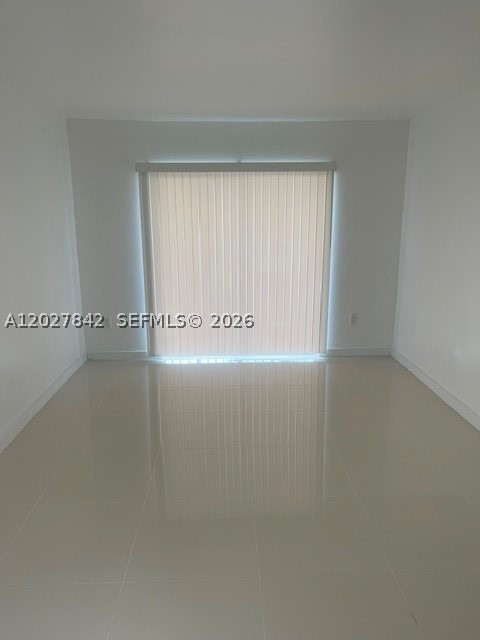 North Miami Beach photo 1