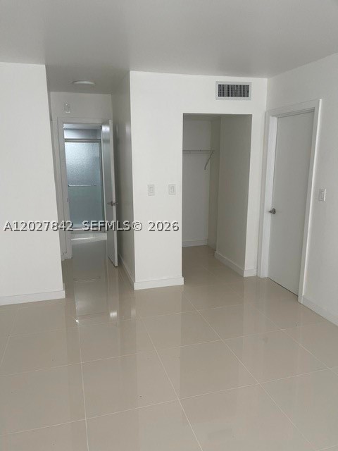 North Miami Beach photo 4