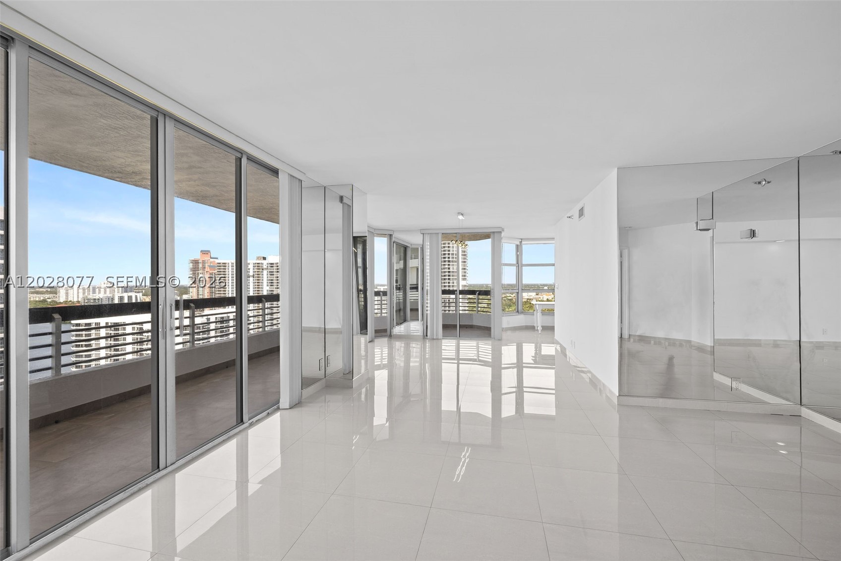 Aventura photo 5