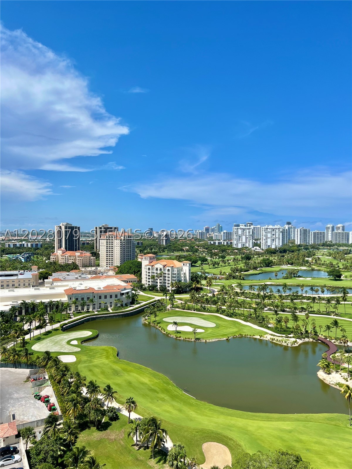 Aventura photo 5