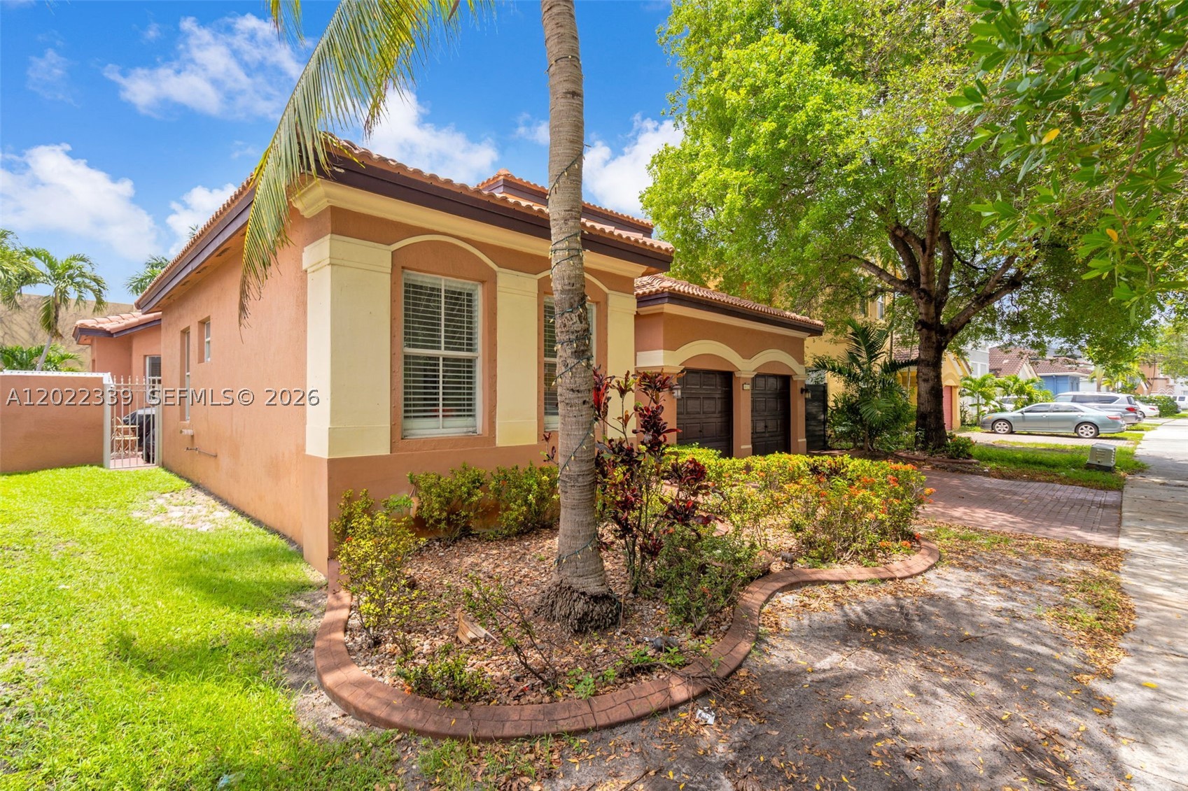 Hialeah photo 2