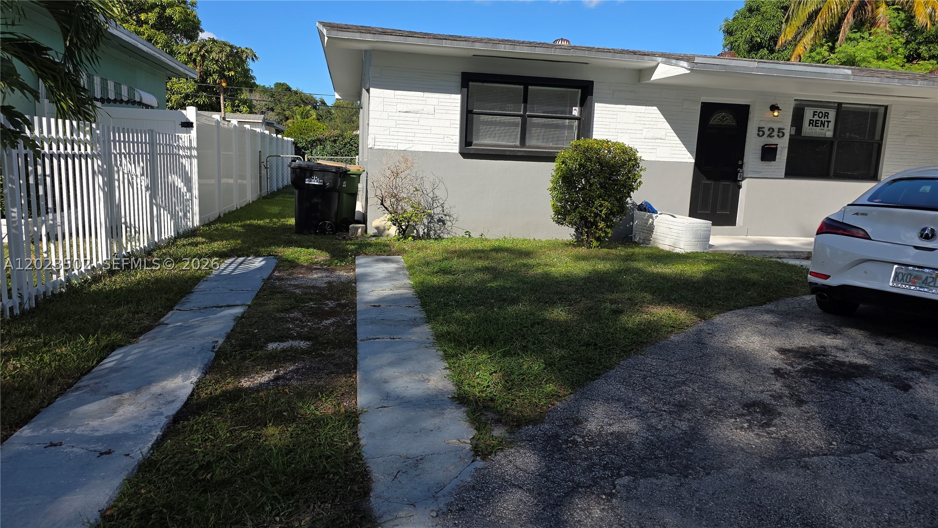 North Miami photo 3