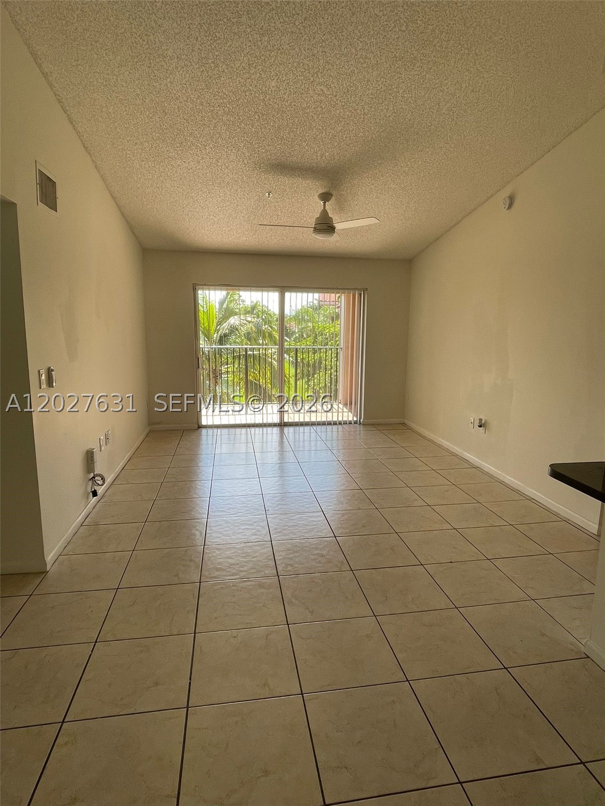 Miramar photo 3