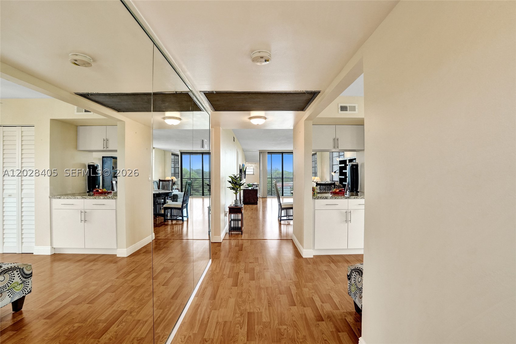 Pembroke Pines photo 2