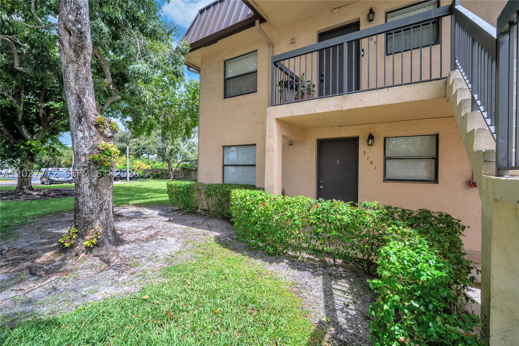 Pembroke Pines photo 1
