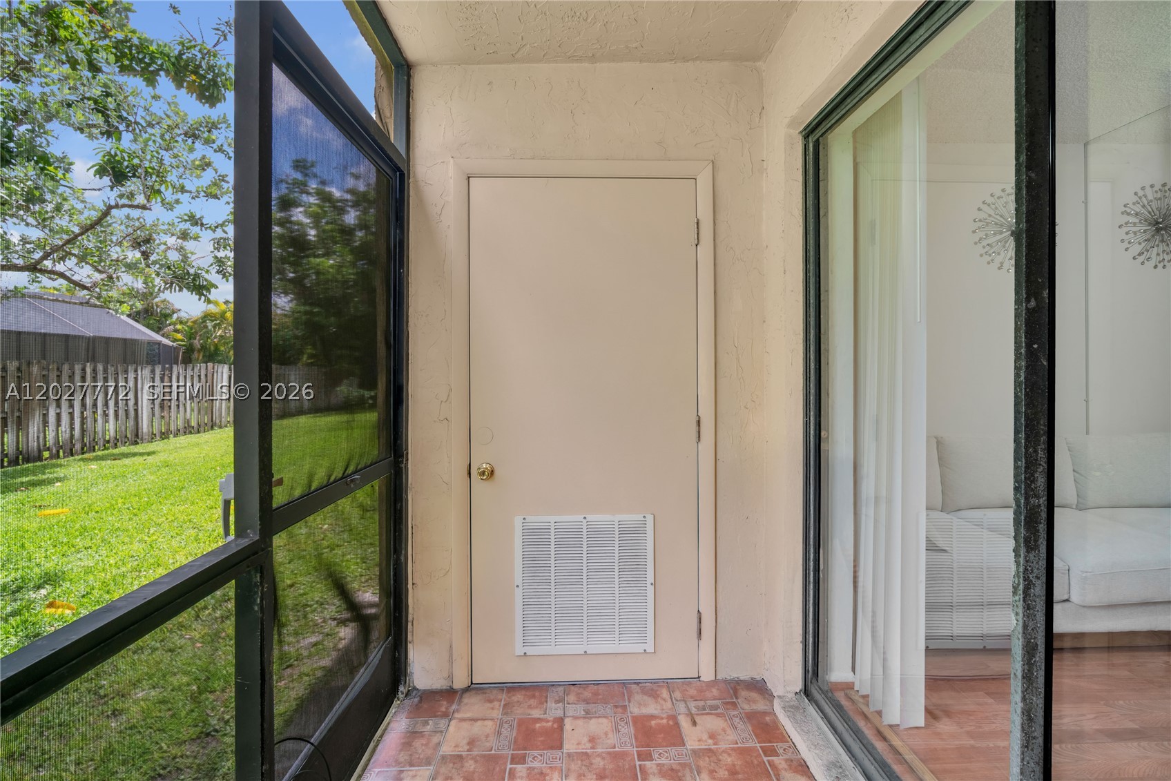 Pembroke Pines photo 4