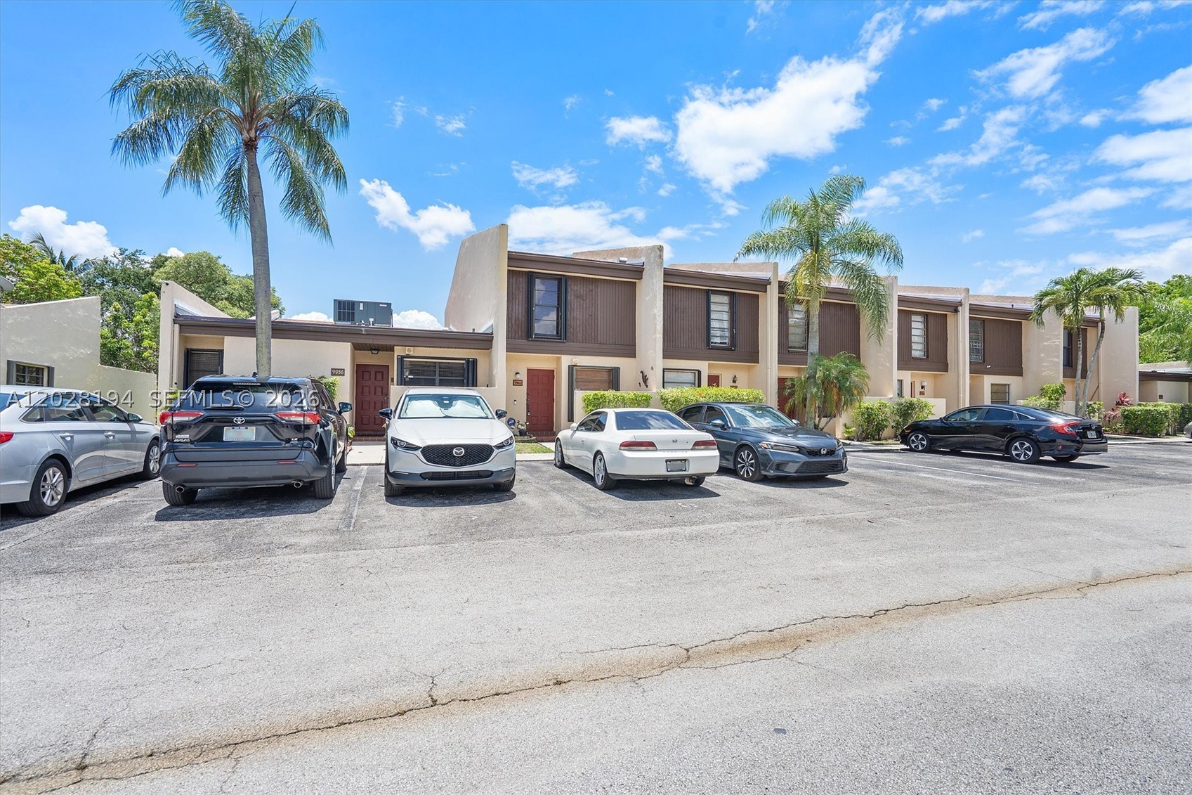 Pembroke Pines photo 2