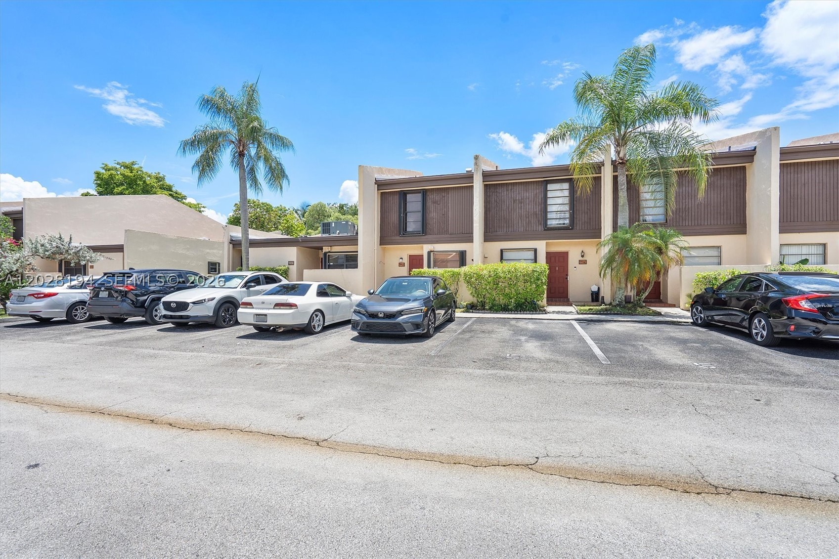 Pembroke Pines photo 3