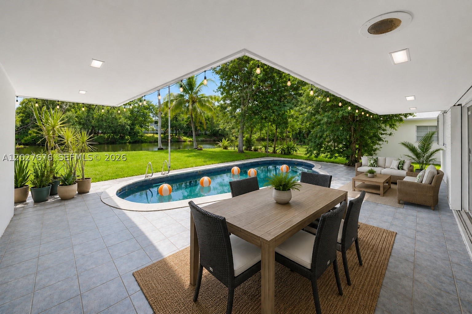 Miami photo 1