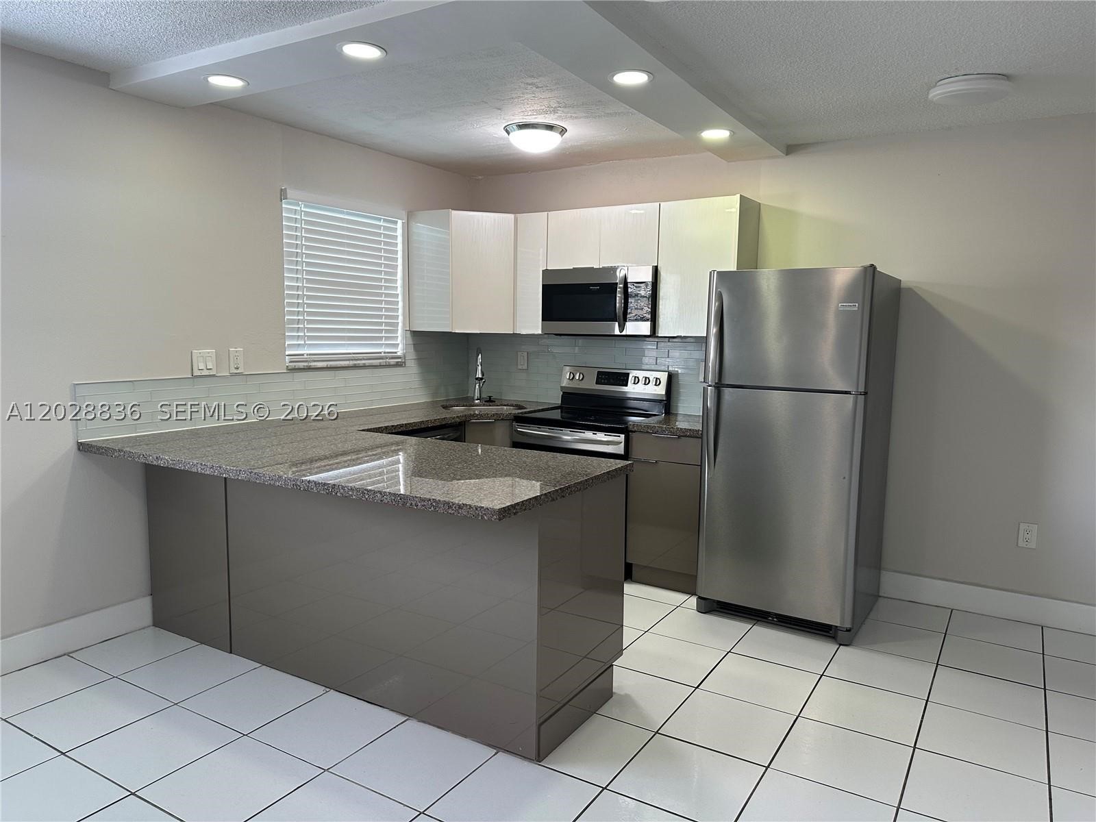 North Miami photo 2