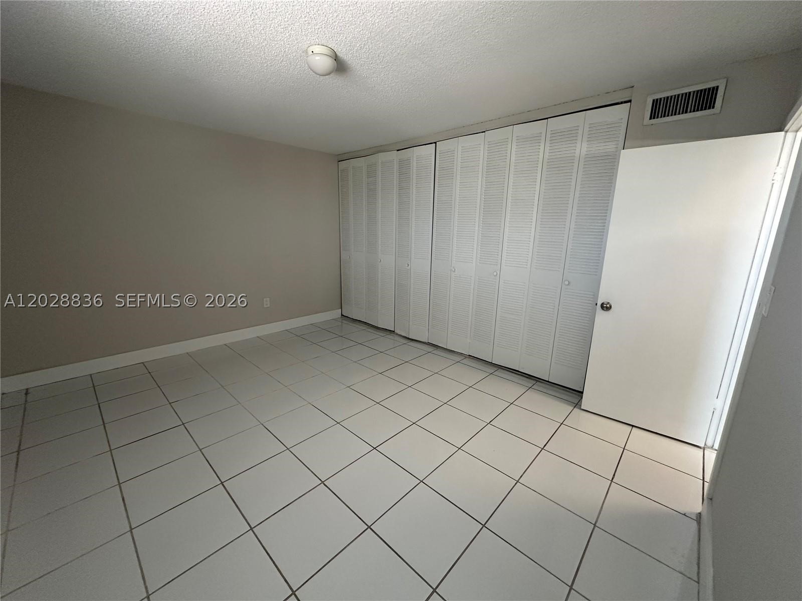 North Miami photo 4