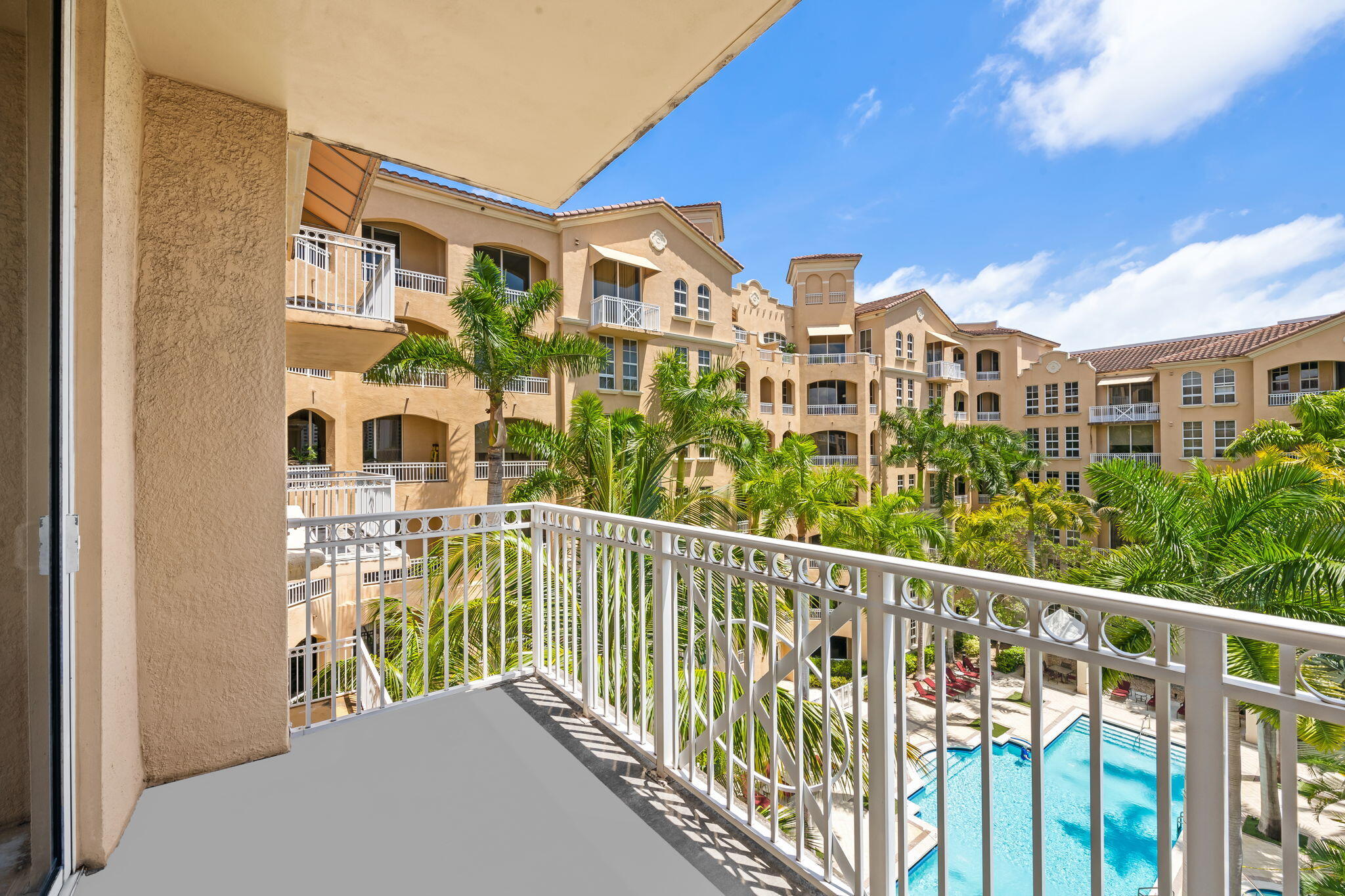 Aventura photo 1