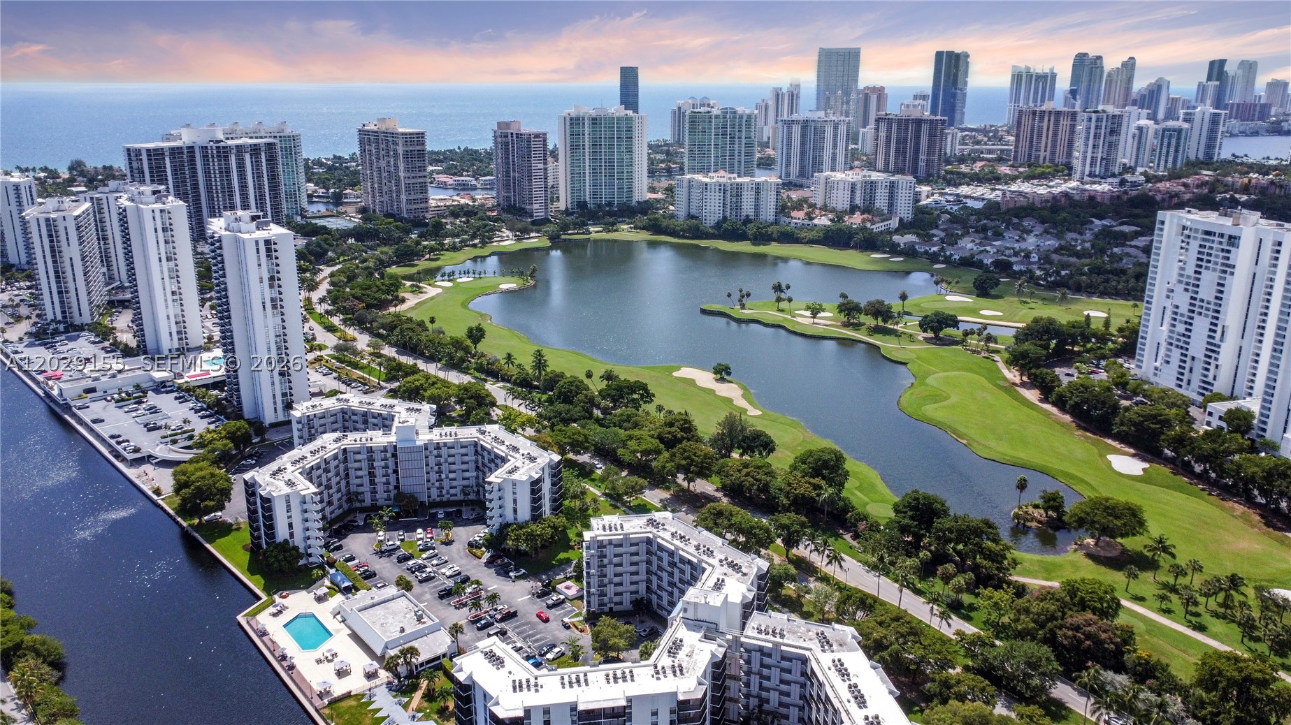 Aventura photo 1