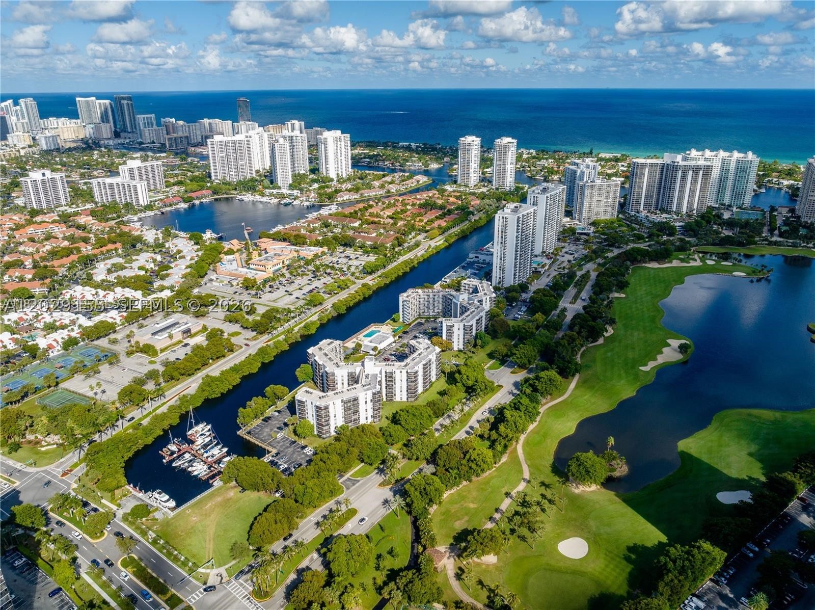 Aventura photo 3