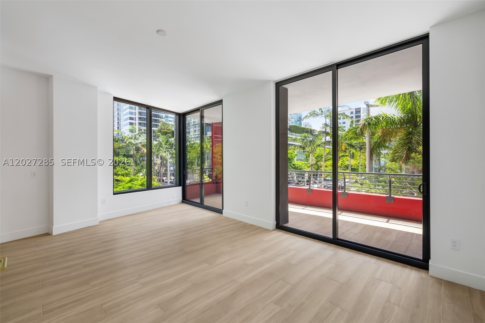 Miami photo 1