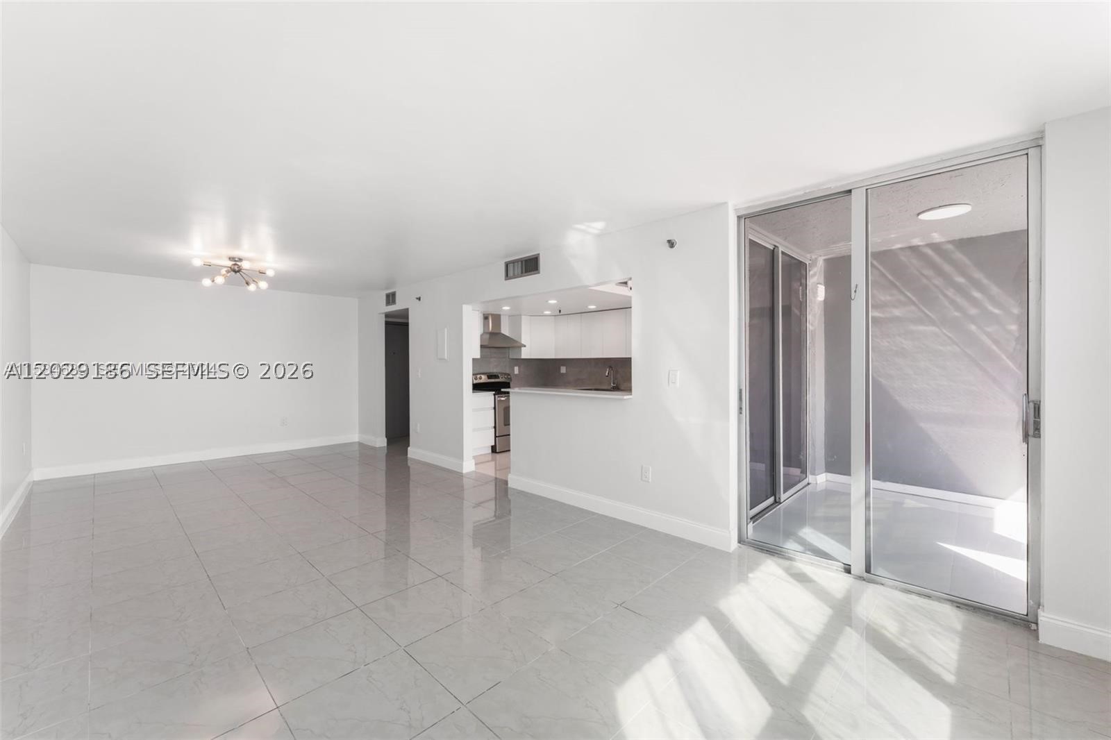 North Miami Beach photo 4