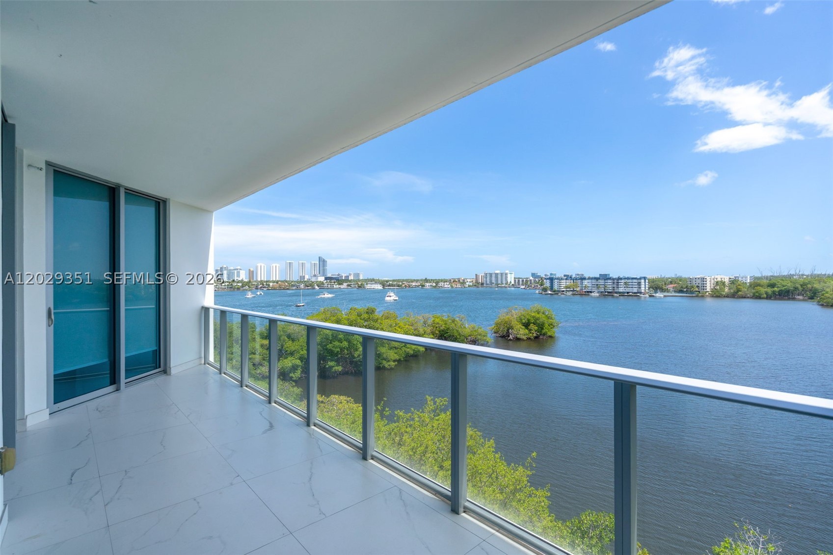 North Miami Beach photo 1