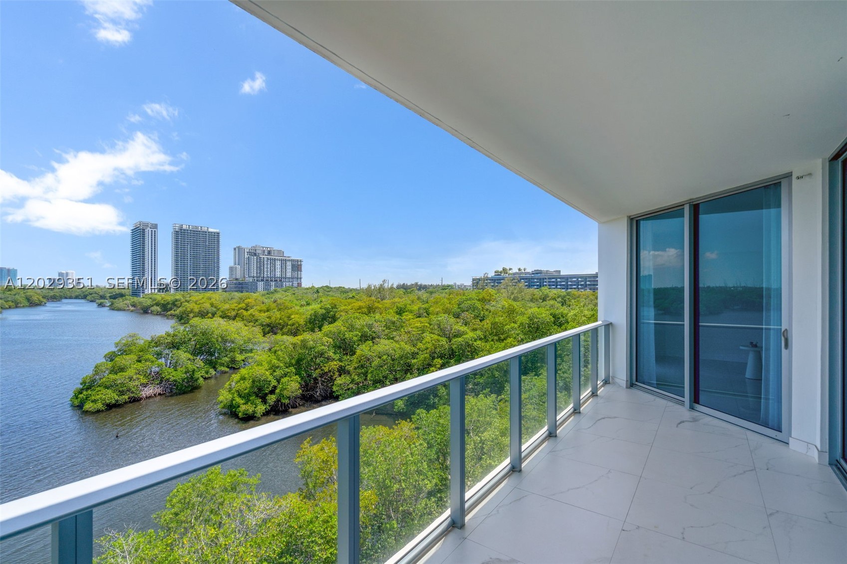 North Miami Beach photo 2